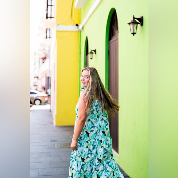 Meet your Posher, Shelby - Picture 1 of 1